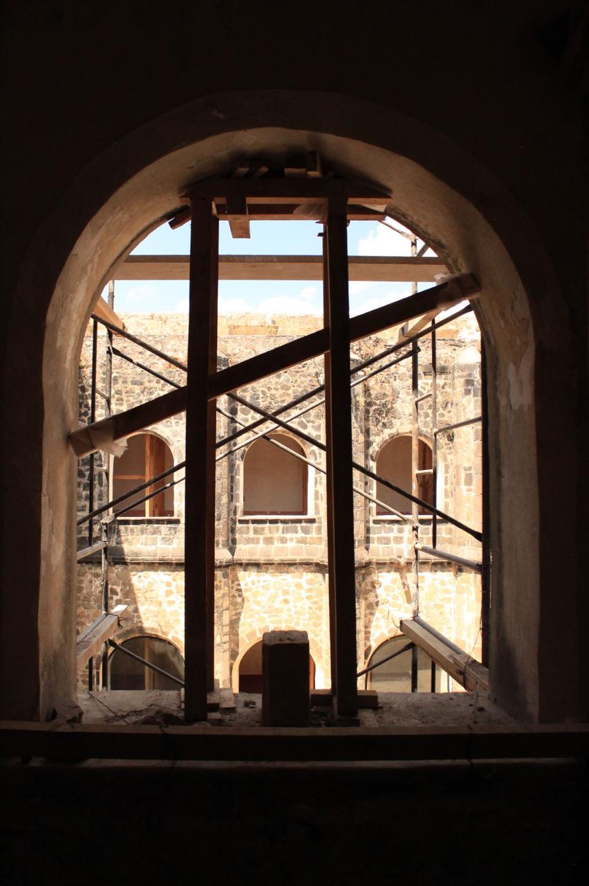 Claustro alto durante los trabajos de restauración posteriores al sismo de 2017